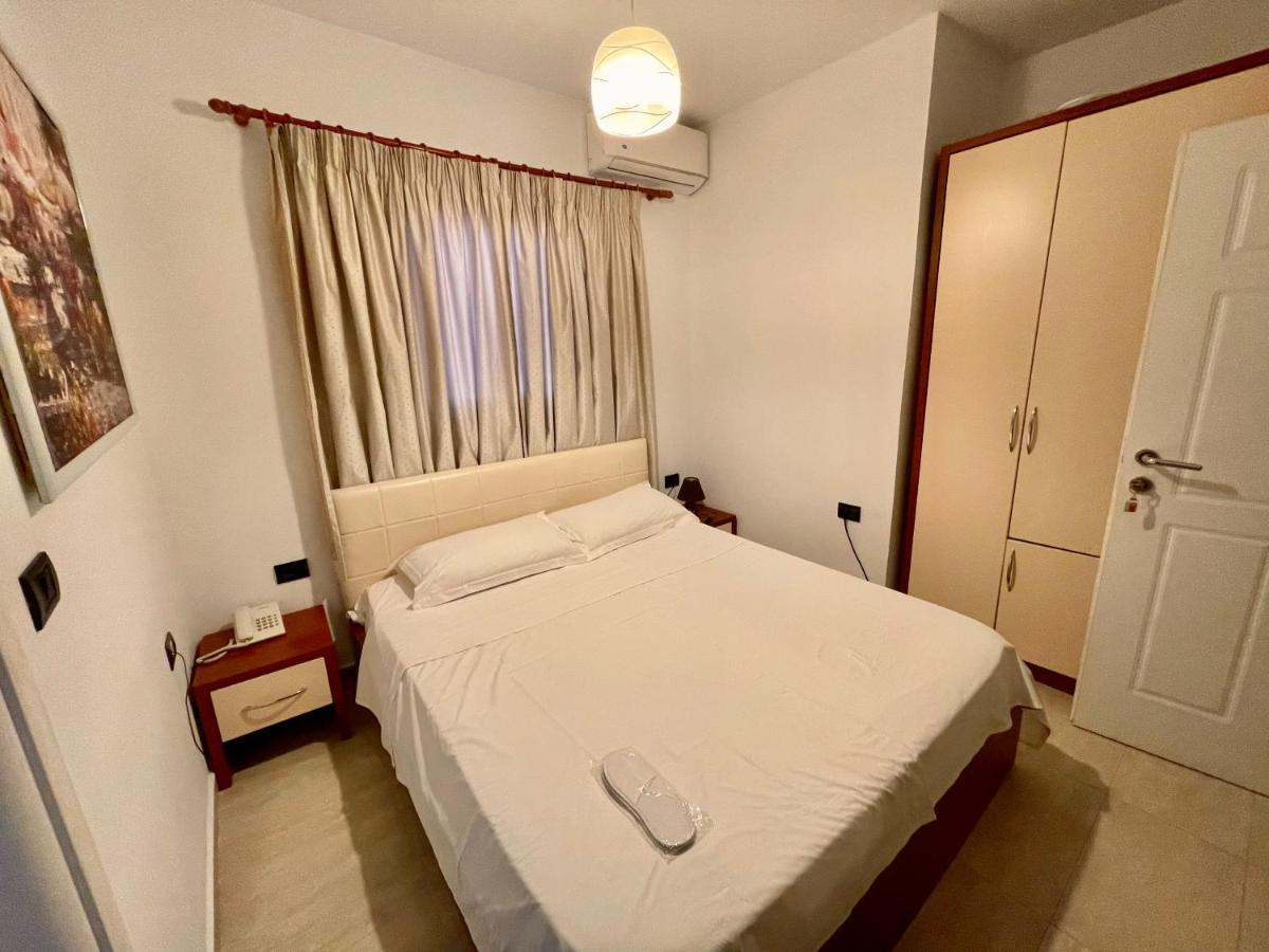 Vila Ada Hotel Tirana Eksteriør billede